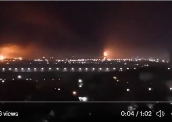 러시아 브랸스크 석유저장소 대형화재…”여러 곳서 폭발음”