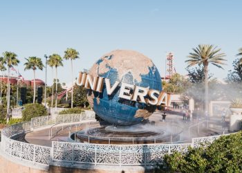 관람객들 곤욕..해리포터, 트랜스포머 잇따라 멈춰