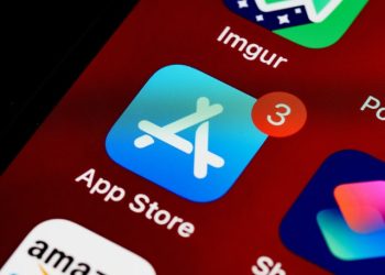 애플 갑질 횡포”업데이트 안한 앱들 모두 삭제할 것”