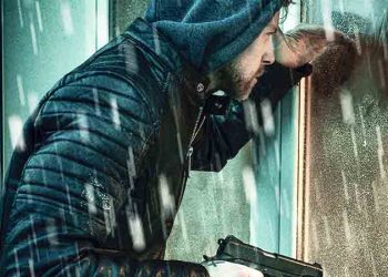 아케디아 권총강도,  집주인 폭행 후 테슬라 훔쳐 도주