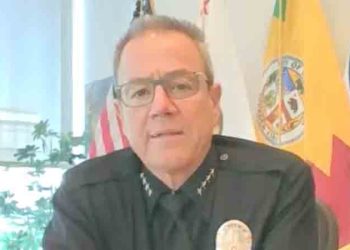 날뛰는 강도에 연일 총격살인…결국 경찰 추가 배치