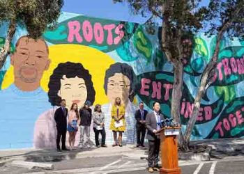 “잿더미 됐지만 떠날 수 없어” 40년 자리 지킨 리커스토어 한인 부부 사연