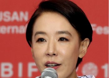 (속보)영화배우 강수연, 심정지 상태로 발견…병원 이송, 의식불명