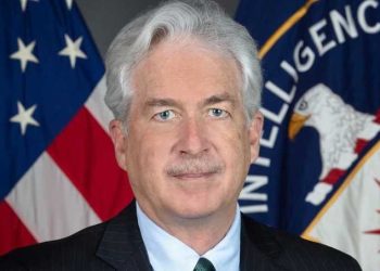 CIA국장 “푸틴, 많은 것 걸어…핵전쟁 위험 과소평가 안 돼”