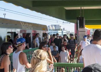 LA노숙 여성, 메트로서 승객 몸에 불 질러 “충격”