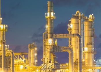 “가주 정유사들 폭리 환수해야”..개스값 5배 바가지