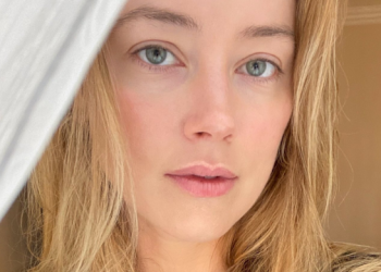 앰버 허드 “내가 조니뎁 침대에 대변? 어떤 여자가 그런 짓을…”