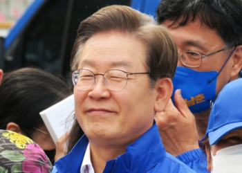 이재명 두고…與 “효과 끝” vs 野 “플러스” 신경전