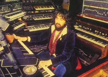 영화음악 거장 반젤리스 타계…2002 월드컵, 불의 전차 작곡