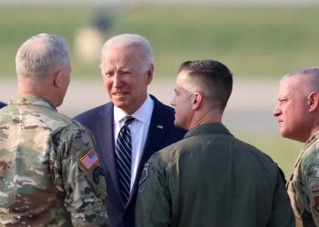 바이든 “멍키팍스(원숭이두창) 우려할 상황..백신 찾는 중”