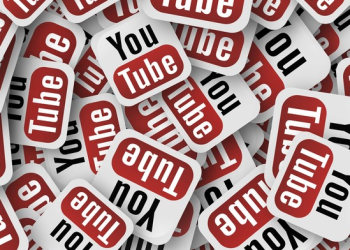 유튜브, ‘우크라 침공 러시아 지지’ 영상 7만개 삭제