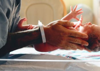 미국 신생아 출산, 2014년 이후 7년만에 증가