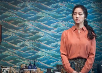 “마치 히치콕 같다”…박찬욱 ‘헤어질 결심’에 극찬