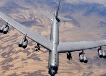 미국 전략 자산 B-52 핵 폭격기 한반도 전개