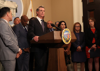 뉴섬, “강력한 총기규제법안 6월말까지 제정할 것”