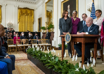 미국경찰 달라질까..바이든, 경찰개혁 행정명령 발동(영상)