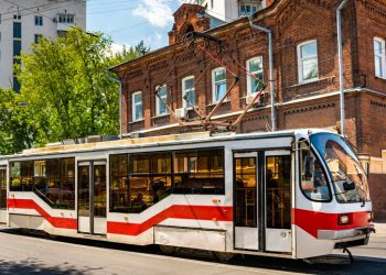 우크라 점령지역에 러시아식 교통·통신 체계 구축