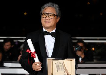 칸 휩쓴 한국 영화…감독상 박찬욱, 남우주연상 송강호