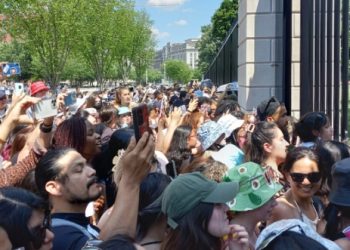 BTS 방문에 D.C ‘들썩’, 백악관 ‘술렁’…팬들 인산인해