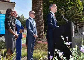 LA 야외 물주기 주 3회서 2회로 제한