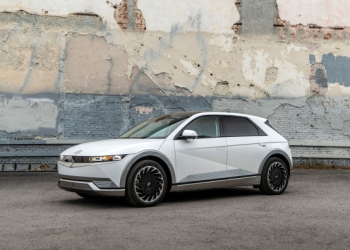 현대 아이오닉 5, 텍사스기자협 선정 ‘올해의 CUV’