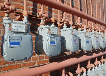 천연개스값, 작년 대비 4배 올라…하루만에 13.5% 폭등