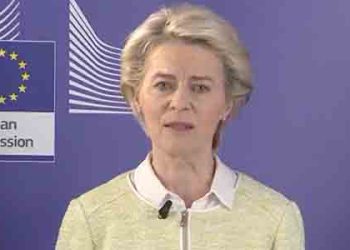 EU집행위원장, 헝가리 총리와 ‘러시아 석유 금수’ 합의 실패