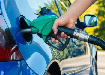 개스값 7달러 가나, 연일 최고가 경신..가주 6.19달러