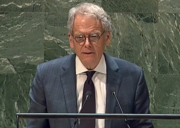 미국 “북한 제재 영구적 아냐..제재 완화 논의 준비돼”