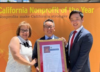 LA 한인회, 올해의 최우수 비영리단체상 수상