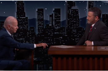 바이든 “총기협회, 총기규제 방해 로비 중”..지미 키멜쇼 출연(영상)