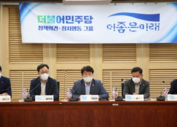 ‘이재명 책임론’ 토론회마다 터져 나와 …”이래도 전대 출마?”