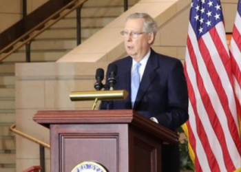 총기규제법안, 공화 매코널 대표 지지… 60표 확보 성공