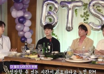 BTS 단체 활동 중단에 하이브 주가 폭락 24%↓…시총 2조원 증발
