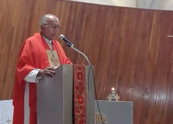 성당으로 피신한  남성 숨겨준 신부 2명 살해돼