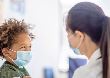 미국 아동 코로나 확진자, 1360만명…4주간 33만명