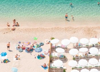 “남프랑스 소문내고 여행권 받아가세요”