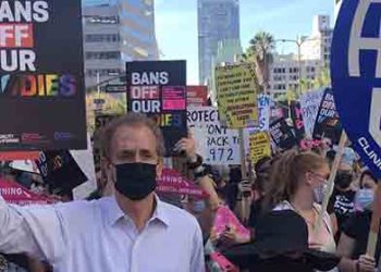 ‘낙태금지반대’ 시위 주말에도.. 곳곳에서 경찰과 충돌