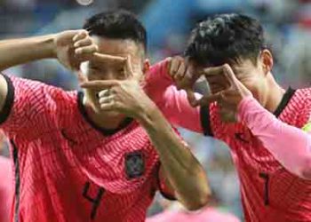 ‘손흥민 센추리클럽 자축골’ 한국, 칠레에 2-0 승리