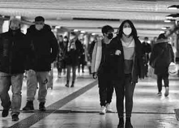 LA 보건국장 “스스로 마스크 다시 쓸 때”…하루 확진자 5,693명