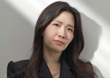 [이사람] SF 오페라 음악감독 김은선 “아시아계 여성? 장벽 안돼”