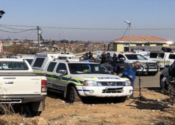 남아공 주점 2곳서 집단 총기 난사…최소 19명 사망