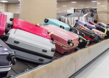 항공 여행객들 ‘멘붕’, 수하물 대량 분실사태 속출…경유항공편 6배 많아