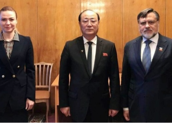 우크라 동부 도네츠크 공화국, 러시아에 대사관 개설..북한과도 수교 추진