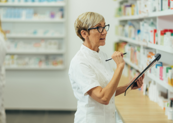 코로나 치료제 팍스로비스, 약사도 처방 가능