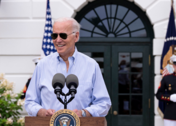 충격적 물가폭등, 백약이 무효.. 바이든 “통계 구닥다리탓” 변명