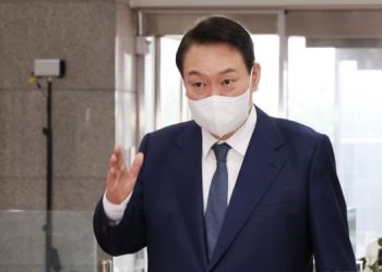 “尹 지지율 20%대 가능성…탄핵 회자되는 게 사실”