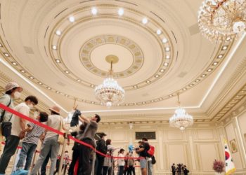 청와대, 한국판 베르사유 궁전 만든다..고품격 복합문화단지