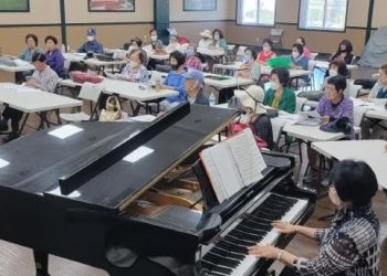 “눈 뜨면 학교 갈 생각에 아침 바빠요”