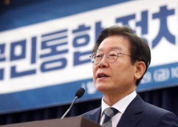 ‘저급한 선민의식’ 이재명 “국힘지지자 저소득∙저학력자” 비난 자초